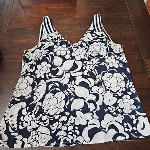 CAbi Sleeveless Floral Top
